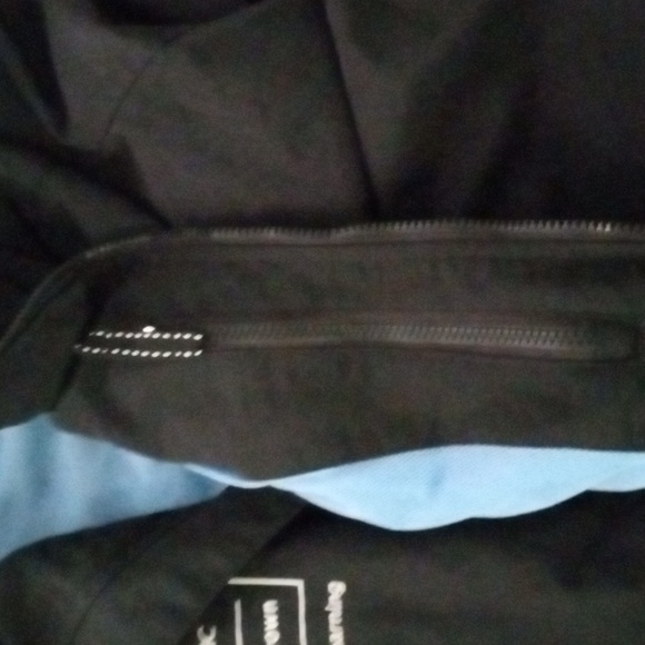 🛍️Men's National Geographic Wind Breaker/Rain Jacket - Picture 4 of 4